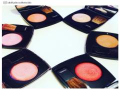 「Wチーク」が新定番。タイプ別ピュアチークの作り方