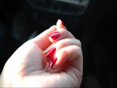 「長くてきれい…」と思わせたい！錯覚をつかった知的ネイル・４選