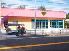 沖縄女子旅の新定番スポット♡「MAGENTA n blue」が可愛すぎるって噂