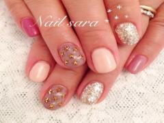 お目立ちネイルの最高峰♡JIMMY CHOO×ミラーネイルで格段の輝きを