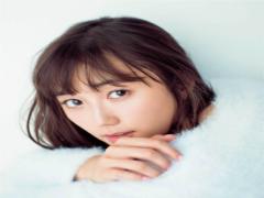 加工いらずの白い肌になりたくて♡限りなく透明に近い“ブルベ肌”の作り方