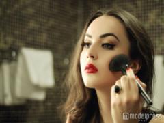 もうメイクじゃ隠れない…！イチゴ鼻を撃退する方法