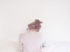 どうしてここで眠くなる？自分にツッコミたくなる謎の眠気を撃退するのは睡眠の質にあっ