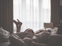 セフレの彼…連絡がそっけないのは「もういらない」ってこと？