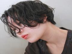 黒髪でこなれ感アップ。周りと差をつける、最旬お洒落ヘアカタログ