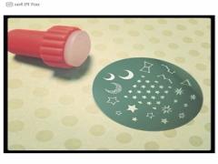 「キャンドゥ」プチプラで簡単”ネイルスタンプ”に冬スタイル登場！