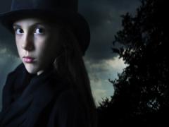 傷、口裂け、スカル…。本格的なハロウィンメイクの簡単なやり方