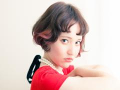 密かに注目されているピンクメッシュ♡イメチェンヘアで恋愛運UP