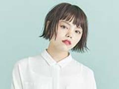 今年も気になる！赤リップに合わせておしゃれなヘアスタイル♡