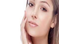 乾燥肌の化粧下地、正しく選んで化粧崩れ知らずになろう