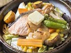 ”フタして加熱” ですぐ美味しい！ 簡単すぎる「フライパンに丸投げ」レシピ3選