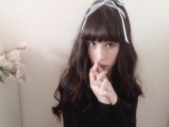 5秒で上品可愛いヘアスタイルの完成。バックカチューシャで360°抜かりない私に