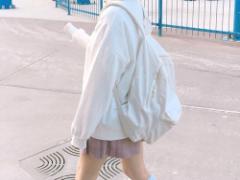 韓国で大人気のあれもDIYできる！簡単ベルト付きiPhoneケースの作り方