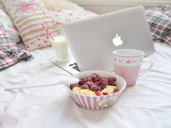 PCだって可愛くないと気が済まない！お洒落なMacbookカバー&amp;ステッカー