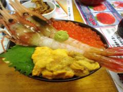 小樽で味わう海の幸。絶品の海鮮丼にほっぺが落ちちゃいそう♡