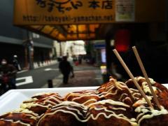 大阪で本場のたこ焼きを満喫しよう！地元で愛されている人気ソウルフード