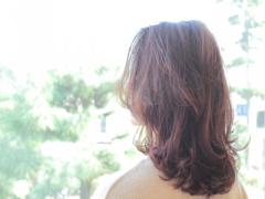 ハッと心奪われる髪色。冬は朝焼けのような“トワイライト”に恋をして♡