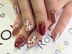秋本番！！柄ものを身につけたくなるこの時期、お洒落に決まるネイルデザイン♡