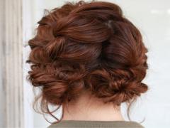 ヘアアレンジの定番！編み込みまとめ髪で垢抜けスタイルをGET♡