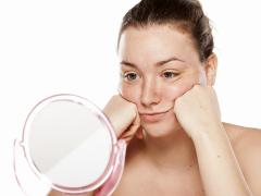 週末は、肌休日にしましょう。