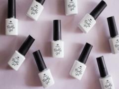 ますます便利になったと話題♡ウィークリージェルで作るサロン級なネイルデザイン集