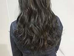 おすすめヘアカラー！モードでクールな「ネイビージュ」とは？