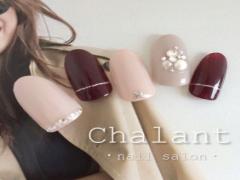 オフィスでもOK！ボルドーをさりげなく取り入れた大人上品ネイル♡