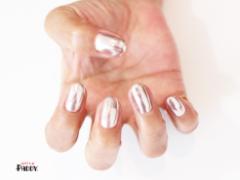 フレンチにシースルーにテキスタイルまで！ミラーネイルデザイン集