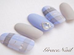 冬ネイルは水色で儚さをプラス