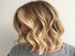 「ウォブ」ヘアスタイルまとめ♡ふんわりと軽やかで大人かわいい大人気ヘア