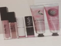 手の美しさは心の美しさ。こだわりのハンドクリームで美しさに磨きをかけましょう♡