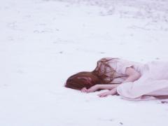 どうして冬になると粉がふいちゃうの？乾燥肌を守るワセリンと保湿itemの活用術