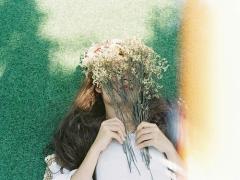 洋服が写真の背景に？小さな工夫でインスタギャラリーをお洒落にキメましょ