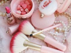 #恋コスメはもう手に入れた？instagramで話題の恋を呼び込むコスメをチェック♡