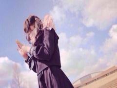 寒さに負けるな女子高生！登下校時も授業中も可愛く防寒するためのアイテム♡