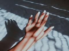 指先のオシャレをして気分を上げよう！冬に施したい、おすすめネイルデザイン