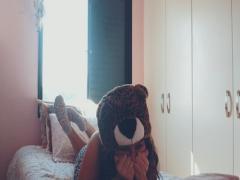 髪の毛が決め手なの。癖アリな“ざっくりお団子”で印象に残るオンナになる