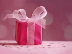 クリスマス恒例の悩みです。タイプ別プレゼント交換オススメギフト案