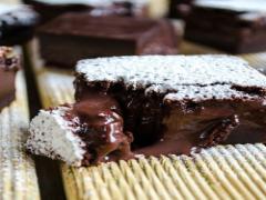 運命の出会いになるかも？とろっと溶ける新コスメ「生チョコファンデ」に注目！