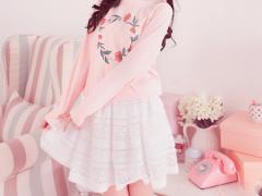 運動ナシで色っぽbodyに♡1日1分の簡単バストアップ"動物ポーズ"3選