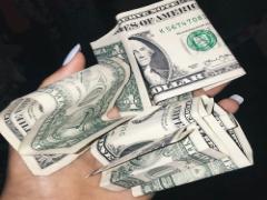 これぞ金欠女子の救世主。冬の買い足しコスメはちふれのリップで決まり♡