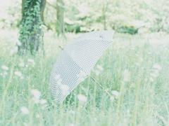 長靴って基本ダサくない？雨が楽しみになる機能的で可愛いレイングッズまとめ