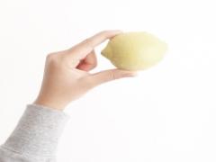 ビタミンCでぜ〜んぶ解決。ダイレクト補給で毛穴をきゅっとさせるスキンケアのすゝめ