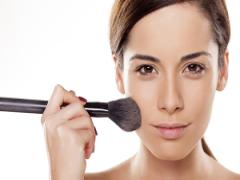 忙しい朝もフレッシュ顔に！ 時短ベースメイク３つのポイント