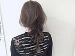 5分で簡単ヘアアレンジ！編み込み風こなれローポニーテール