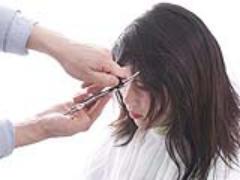 失敗しない前髪オーダー方法と自分で前髪を切る注意点とは？