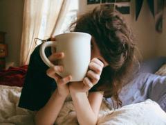 寝癖っぽ、がポイントなんです。ベレー帽と合わせたい外ハネ講座