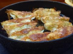 美味しい餃子があなたを待っている。全国の名店情報が盛りだくさん◎
