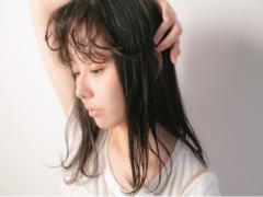 自然乾燥とドライヤー、どちらがいいの？髪の毛の乾かしかた