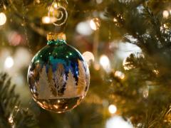 イルミネーションより私を見て♡クリスマスデートを成功に  導くホリデーメークのPoint